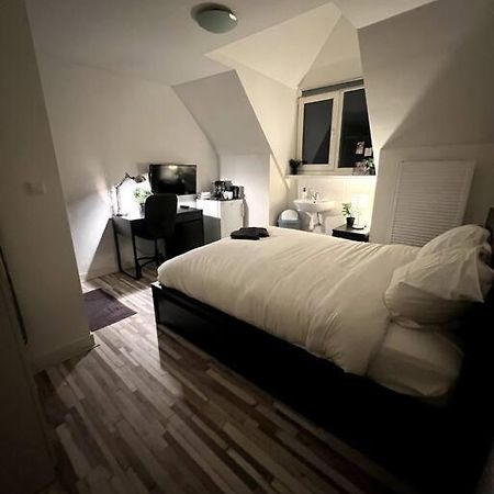 Room 404 - Eindhoven - By T&S. المظهر الخارجي الصورة
